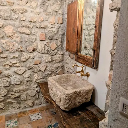 Mareluna *